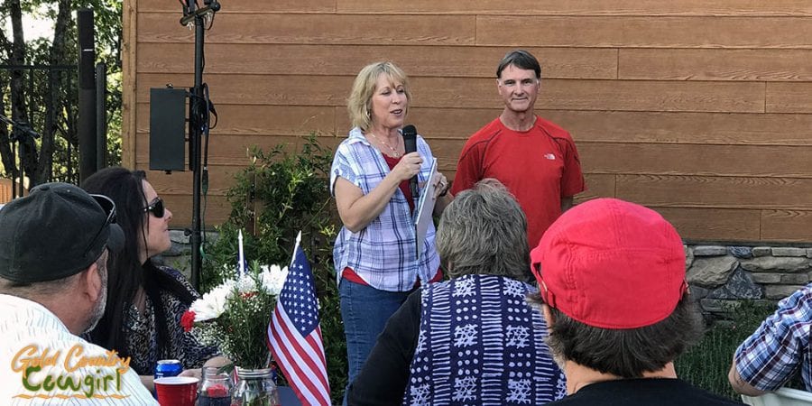 Cyndi and Troy Harrell welcoming and thanking guests - Dog & Pony Ranch: Luxurious Gold Country Vacation Rental