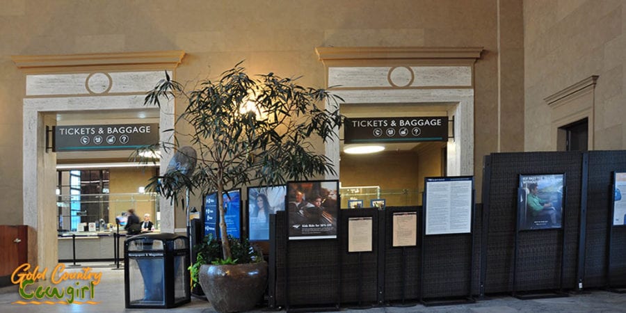 Amtrak from Sacramento to San Francisco - SAC Amtrak station interior