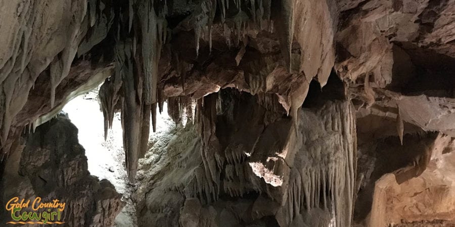 Mercer Cavern formations