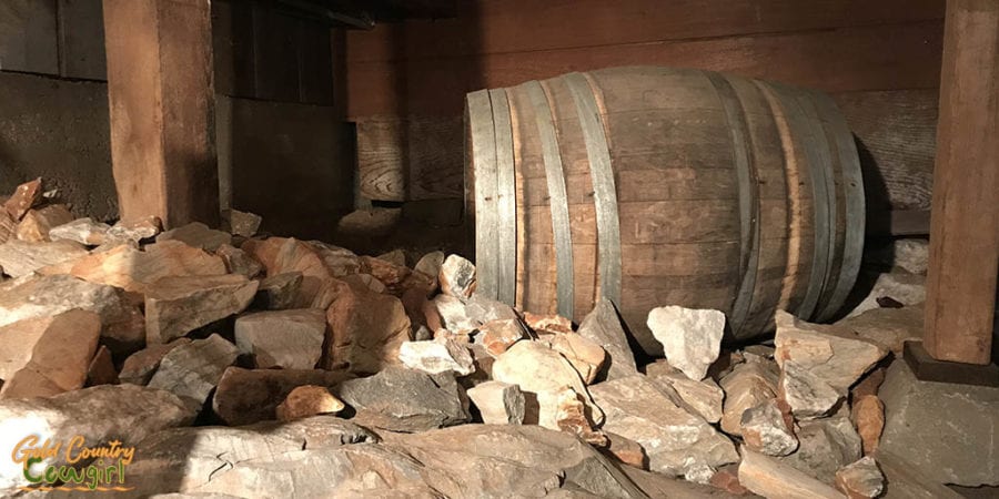 Wine barrel