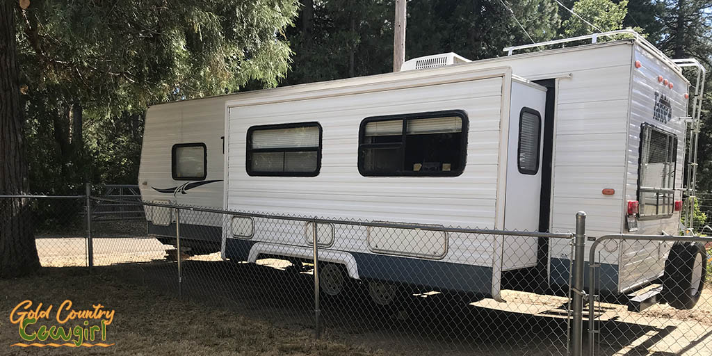 Travel trailer in driveway