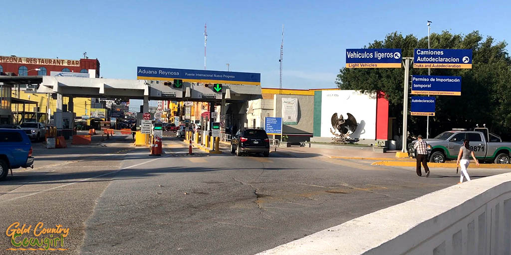 Mexican side of border crossing