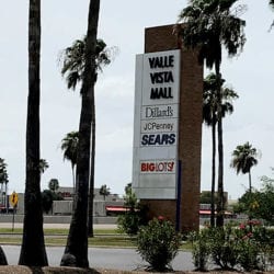 Valle Vista Mall sign