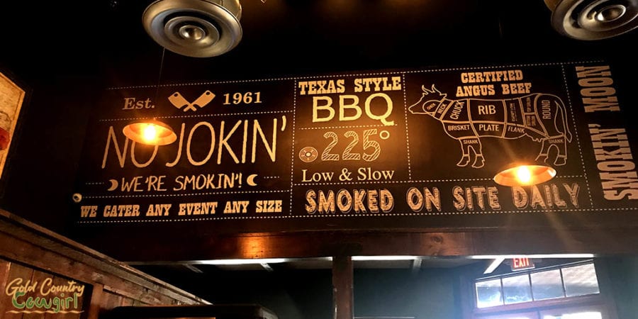 sign inside Smokin' Moon about Texas style barbecue