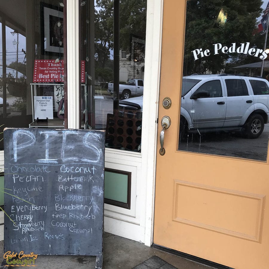 Pie Peddlers exterior, Glen Rose, Texas