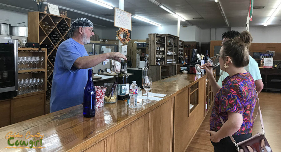 wine tasting bar at Fredericksburg Winery